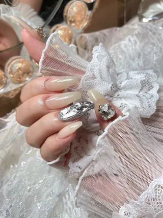 ネイル 23時まで❤︎韓国、 ワンホンネイルのネイルデザイン