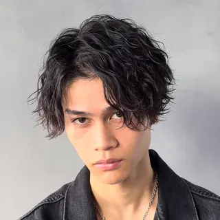 ミディアム パーマ ヘアアレンジ メンズ fifth Tokyo所属・fifth 石川 凪のヘアスタイル