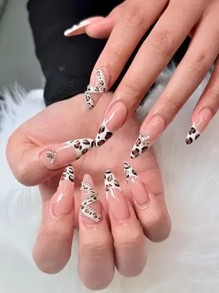 カラー RUBY NAIL& BEAUTY SPAのネイルデザイン