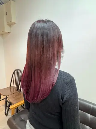 ロング カラー 安岡美咲✂︎ 艶カラー/髪質改善のヘアスタイル