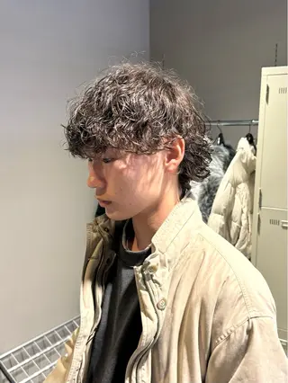 ミディアム パーマ ヘアアレンジ メンズ SALOWIN藤沢店所属・艶カラー の達人のヘアスタイル