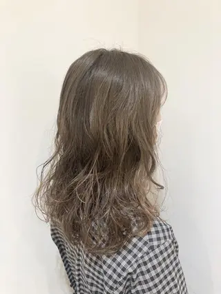 セミロング O maikoのヘアスタイル