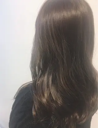 カラー 【エシカル】 HOSOMIのヘアスタイル