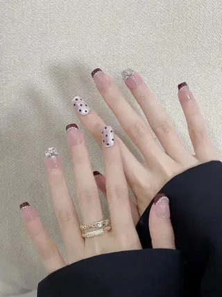 ネイル 🌈 Laule'aのネイルデザイン