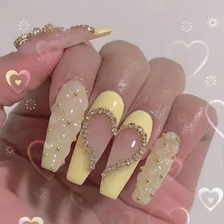 カラー AIN Nailのネイルデザイン