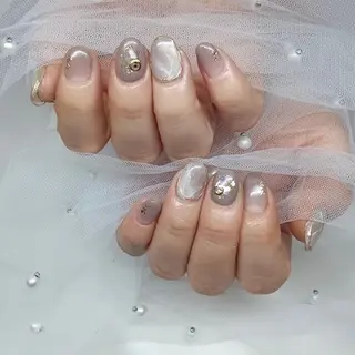 ネイル 金井 奈々のネイルデザイン