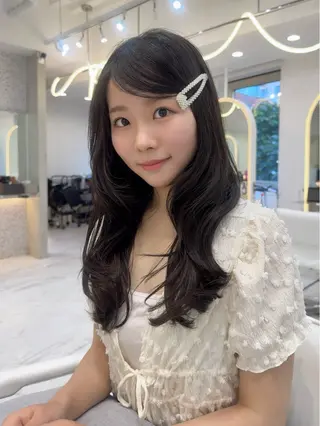 セミロング 髪質改善/艶髪 MINAMIのヘアスタイル