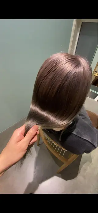 ロング カラー 美髪ストレート 川本雄己のヘアスタイル