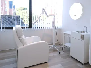 MIRAI WHITENING所属・ミライ ホワイトニングのエステ・リラクイメージ