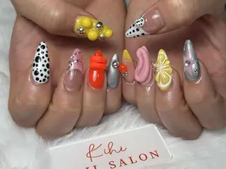 ネイル 💕鈴木ユリ パラジェル/オフ無料のネイルデザイン