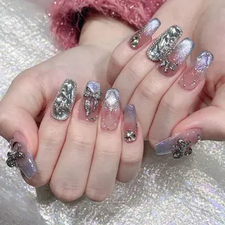 ネイル Queens ゲンのネイルデザイン