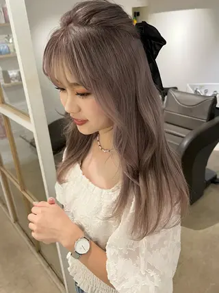 ミディアム カラー sio.nail&eyebrow salon shimokitazawa2号店所属・nailist mana𖤐´-のネイルデザイン