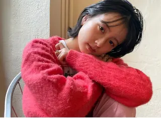 ショート カラー 佐藤 永夏のヘアスタイル