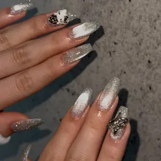 ネイル Sarina ⋆⭒˚ mavieのネイルデザイン