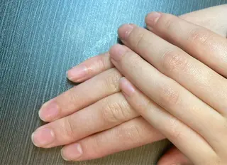 メンズ ネイル ハンドケア＆ネイルケア桃の木所属・ケアリスト🍀 マリユキのネイルデザイン