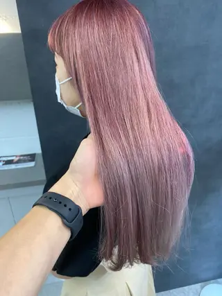 ロング カラー パーマ ヘアアレンジ メンズ キッズ ネイル マツエク・マツパ 盛れる前髪／レイヤー カット／艶髪髪質改善のヘアスタイル