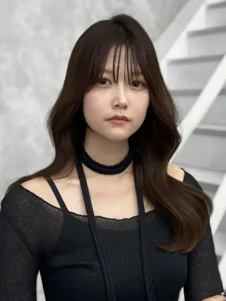 ロング カラー 🫧ナオ🫧 /韓国 ヘア/ マンツーマンのヘアスタイル