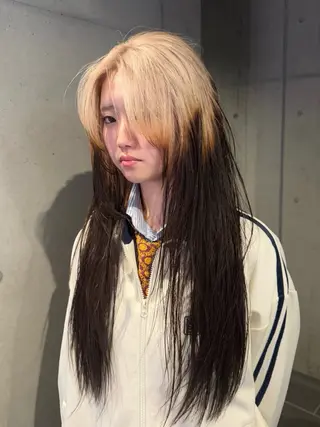 ロング カラー だいち/ハイトーン/ デザインカラーのヘアスタイル