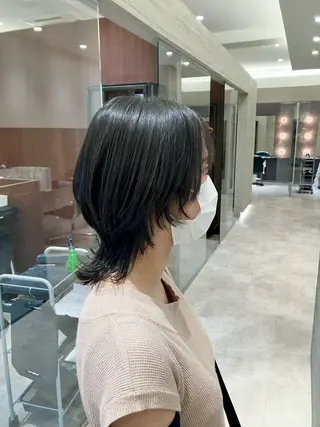 ショート サキ🤍ハイトーン 🩰くびれ巻きヘアのヘアスタイル