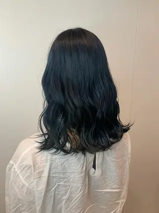 ロング stair:case 武蔵小杉店所属・艶カラーリスト 牛込萌香のヘアスタイル