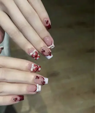 ネイル M eiのネイルデザイン