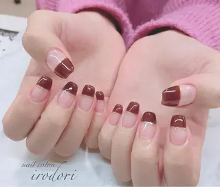 ネイル ﾌｨﾙｲﾝ専門ﾈｲﾙｻﾛﾝ彩 博多駅前店所属・ネイルサロン 彩 irodoriのネイルデザイン