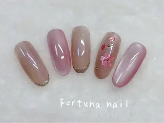 ネイル Nail •Head スパFortunaのネイルデザイン