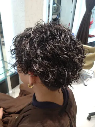 メンズ パーマ 柏葉 和也のヘアスタイル