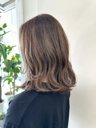 ミディアム 《PARAGO緑橋》 内田美結のヘアスタイル