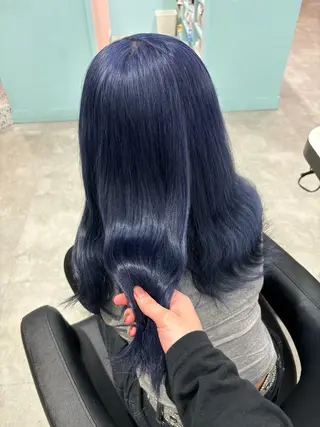 ロング カラー エフェクトブリーチ／ レイヤーカット／翔のヘアスタイル