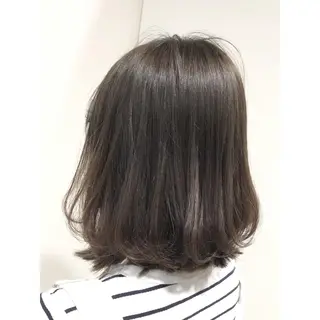 ミディアム カラー KIZU 髪質改善 怪談を語る美容師のヘアスタイル