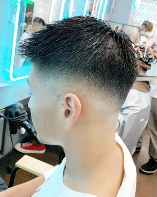 ショート メンズ Le'a所属・渋谷/フェード/ 國分 翔のヘアスタイル