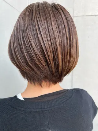 ショート ブリーチなしWカラー /地毛風/小林凪沙のヘアスタイル