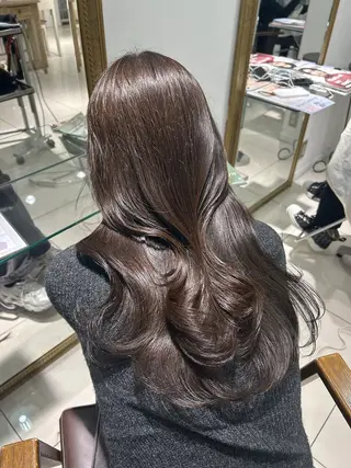 ロング カラー レイヤー/顔周り/透 明感カラー/うる艶のヘアスタイル