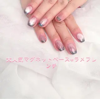 ネイル pink ladyサロン所属・べ にのネイルデザイン
