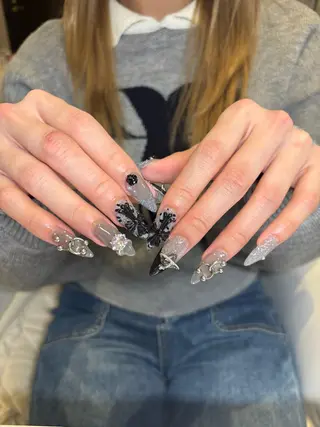 ネイル 倫実/スカルプ /ガーリー/個性派のネイルデザイン