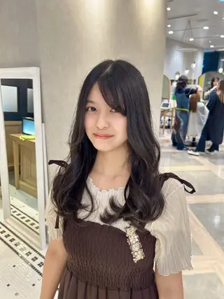 ロング ZA/ZA shinjuku所属・misaki 無料カットモデルのヘアスタイル