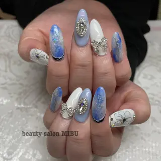 ネイル Sunny.Roa fujiのネイルデザイン