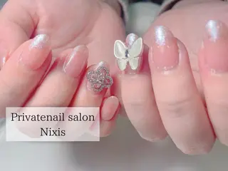 ネイル 大人キレイ 𝑁𝑖𝑥𝑖𝑠のネイルデザイン