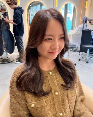 ロング enn to yuu所属・髪質改善&大人ボブ ♡KURENAのヘアスタイル