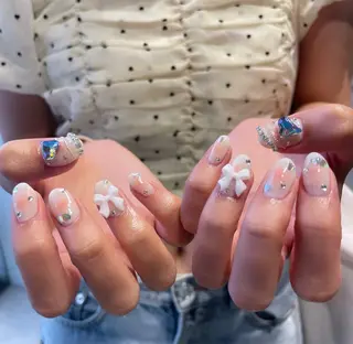 ネイル 🫧飛山琉桜/二条 ネイルアート/束感のマツエク・マツパデザイン