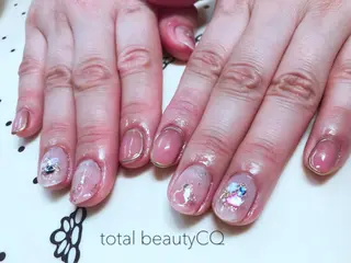 ネイル トータルビューティー CQのネイルデザイン