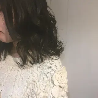 セミロング カラー しのはら まどかのヘアスタイル