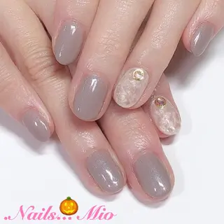 ネイル .Nails Mio 赤羽西ネイルサロンのネイルデザイン