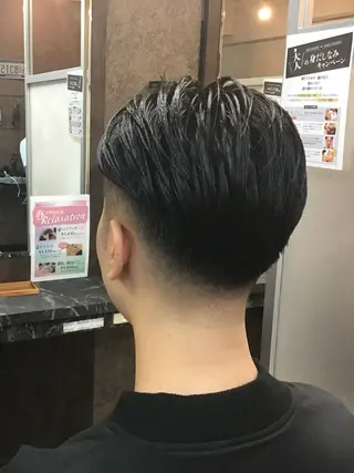 ショート メンズ メンズパーマ特化 カバヤマ　リョウのヘアスタイル