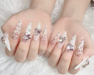 ネイル Gote Kawa nail salonのネイルデザイン