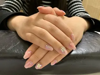 ネイル しょう えんきんのネイルデザイン