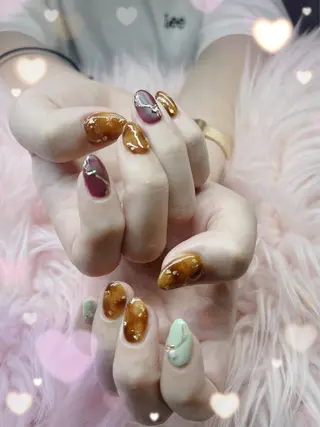 ネイル ネイルサロンキュアイスト所属・キュアイスト アコパラジェル調布のネイルデザイン