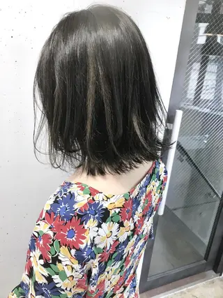 ショート カラー 新井 広樹のヘアスタイル