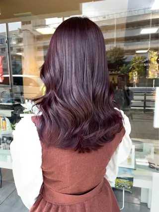 カラー インナー×縮毛矯正 ピンクカラー澤井里菜のヘアスタイル